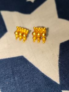 Golden Colour Earring