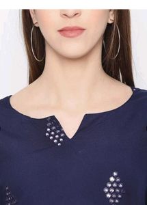 Myntra Blue Top With White Pearl Beaded Leggings