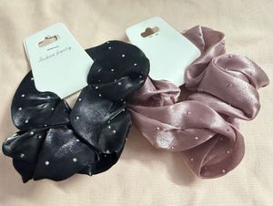 Sparkly Scrunchie Set(brand new)