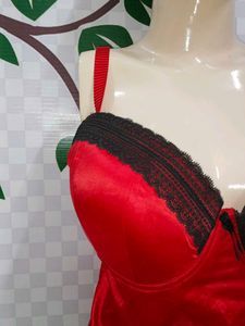 (499)Red &amp; Black Lingerie Top