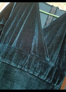 Elegant Teal Velvet Wrap Dress