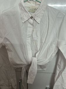 White Embroidered Collar Blouse