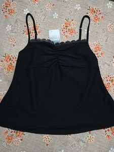 Chic Black Lace Trim Cami Top