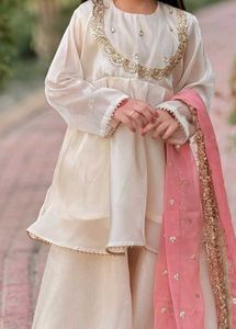 white colour very beautiful party wear dress