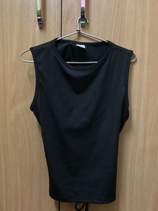 Sleek Black Cut-Out Tank Top