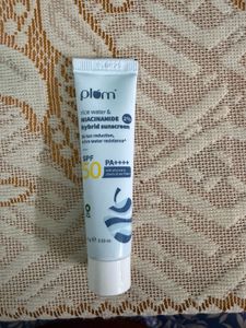 Plum Rice Water & Niacinamide SPF 50 Sunscreen