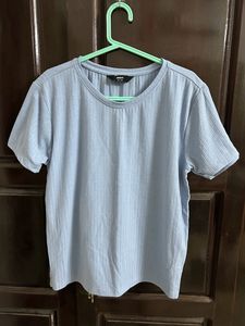 Selling This Brand New Tshirt Due To Size Issue