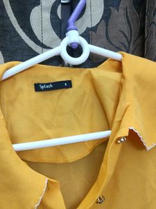 Chic Yellow Collared Button-Up Blouse