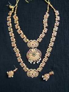 Traditional Peacock Design Jewellery Set