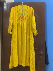 Embroidered Yellow Kurta