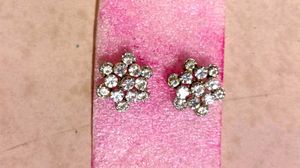 6 Sparkling Earring Stud Set
