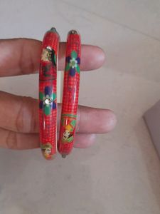 Like New    bangles  not huge