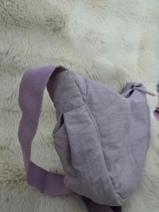 Destino Lavender Crossbody Bag