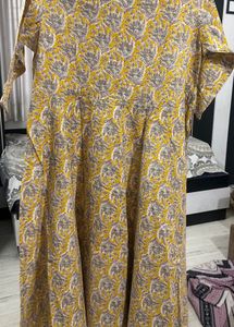 Stylish Yellow Printed Kurta Set