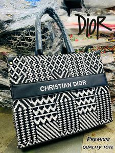 *NEW ARIVAL💍**CHRISTIAN DIOR