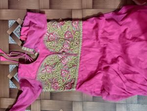 Stylish Pink Kurta Set