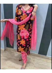 Chinnon Floral Print Kurta Set