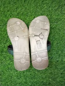 Leeds Women's Toe-Ring Slide Sandals