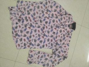Men's Pink Floral Print Button-Down Shirt