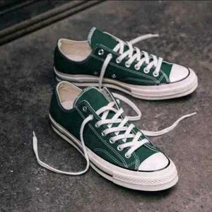 Converse girls
