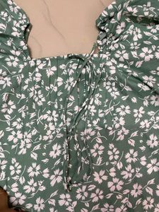Green Floral Puff Sleeve Dress