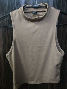 Ribbed Mock Neck Sleeveless Top