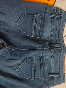 Trendy Ripped Straight Leg Jeans