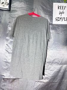 Guess Men's Graphic T-Shirt