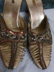 Embroidered Gold Heeled Sandals, zarkan flats