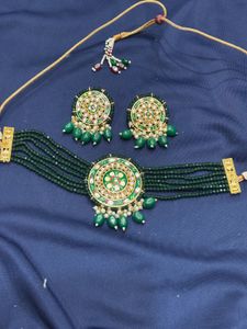 Elegant Green Beaded Jewelry Set