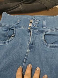 Blue High-Waisted Skinny Jeans