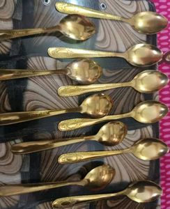 Vintage Gold-Tone Spoon Set (11 Pieces)