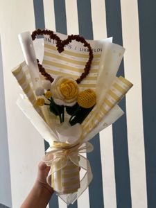 Handmade Heart &amp; Flower Bouquet