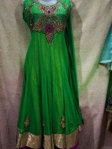 Grown With Dupatta And Pajama