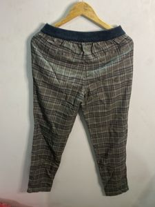 Plaid Cropped Pants