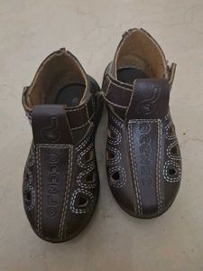 Stylish Brown Leather Sandals for Boys
