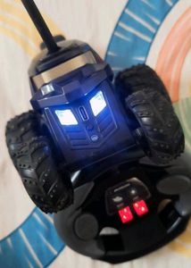 Mirana Warrior Stunt RC Car