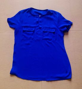 Stylish blue top