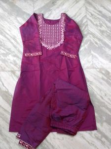 Elegant Purple Kurta Set with Mirror Work