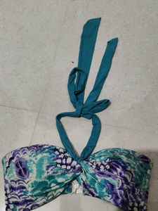 Bundle of 4 Bikini Tops