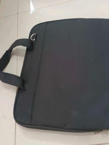 Sleek Black Messenger Bag