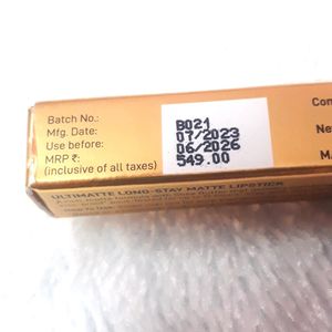 MyGlamm Ultimatte Long Stay Matte Lipstick-Bombshe