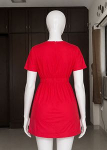Chic Red Tie-Waist Dress