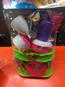 Toy Kitchen Set