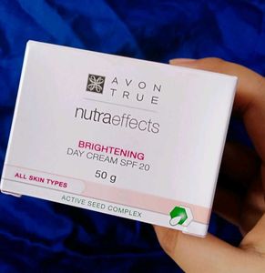 Avon True Nutra Effects Brightening Day Cream