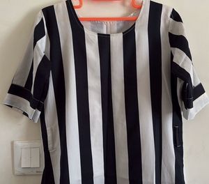 Black and White Striped Knee Length Dress | Size S