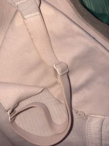 SET  of 2 seamless tishirt bra..
