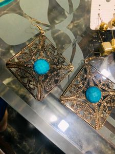 Assorted Fashion Jewelry Lot