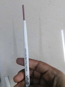 blur lipstick lip liner