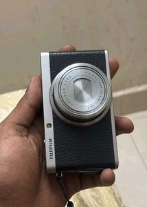Need Repair❗FUJIFILM XF1 Rare Manual Point and Sho